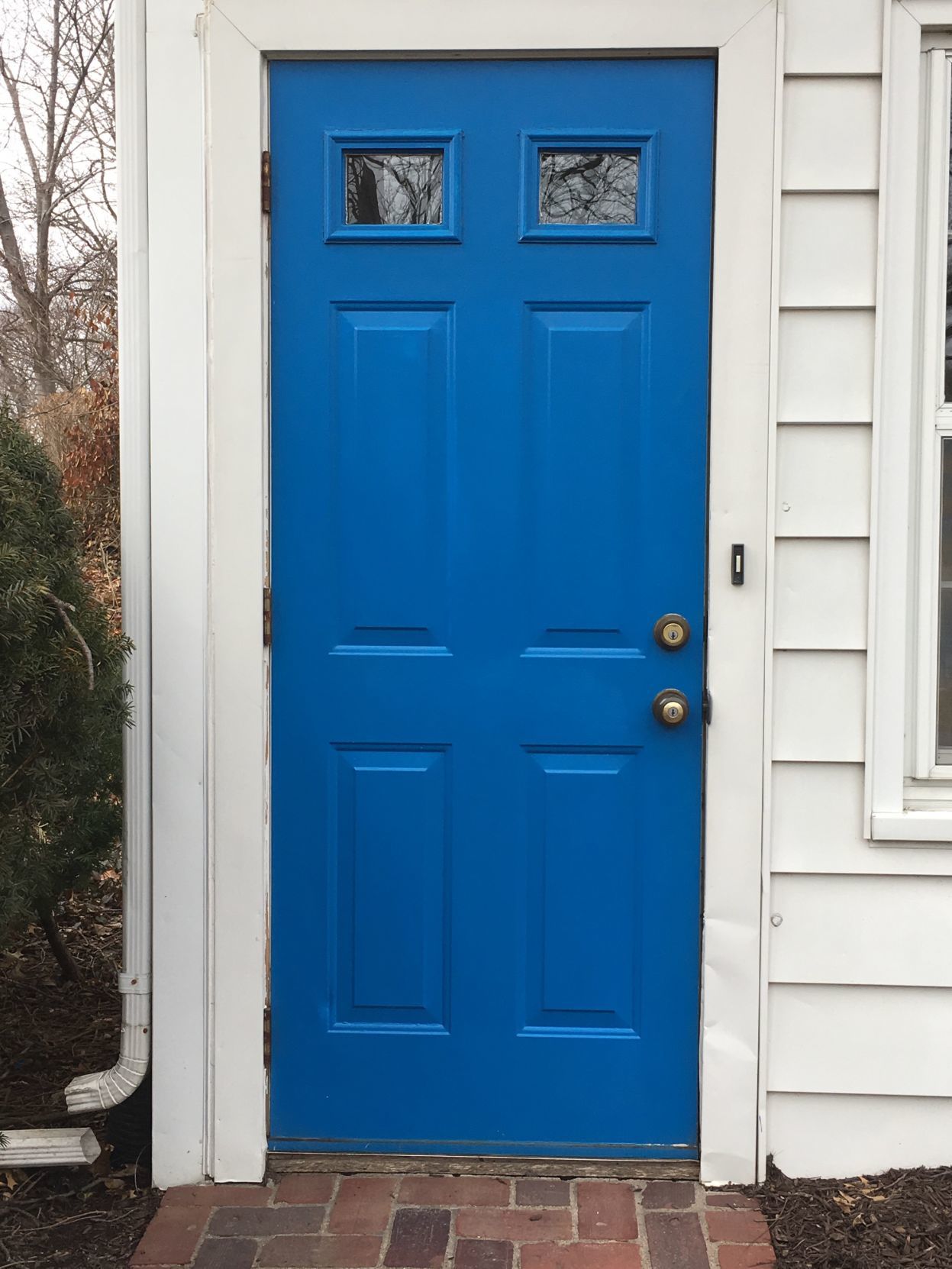 russell blue door